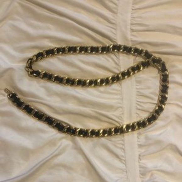 Chanel black leather and gold belt main image 10